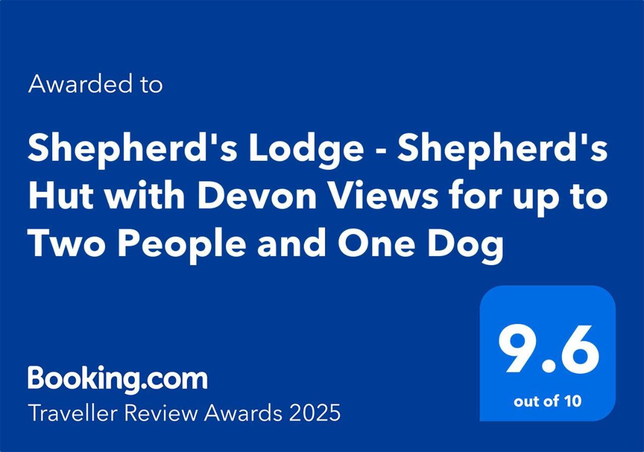 Shepherd'S Lodge - Shepherd'S Hut With Devon Views For Up To Two People And One Smaller Dog Wrangaton Exterior foto